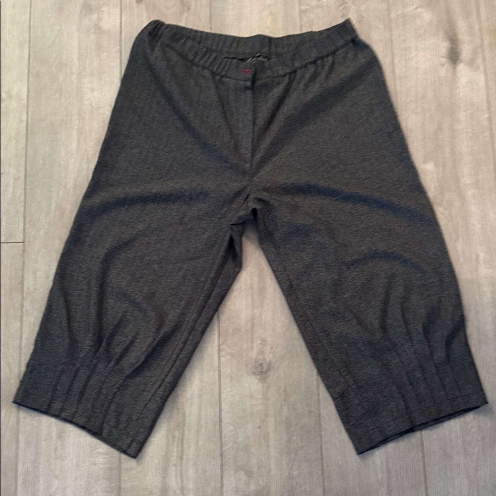 Gray Cropped Pants
